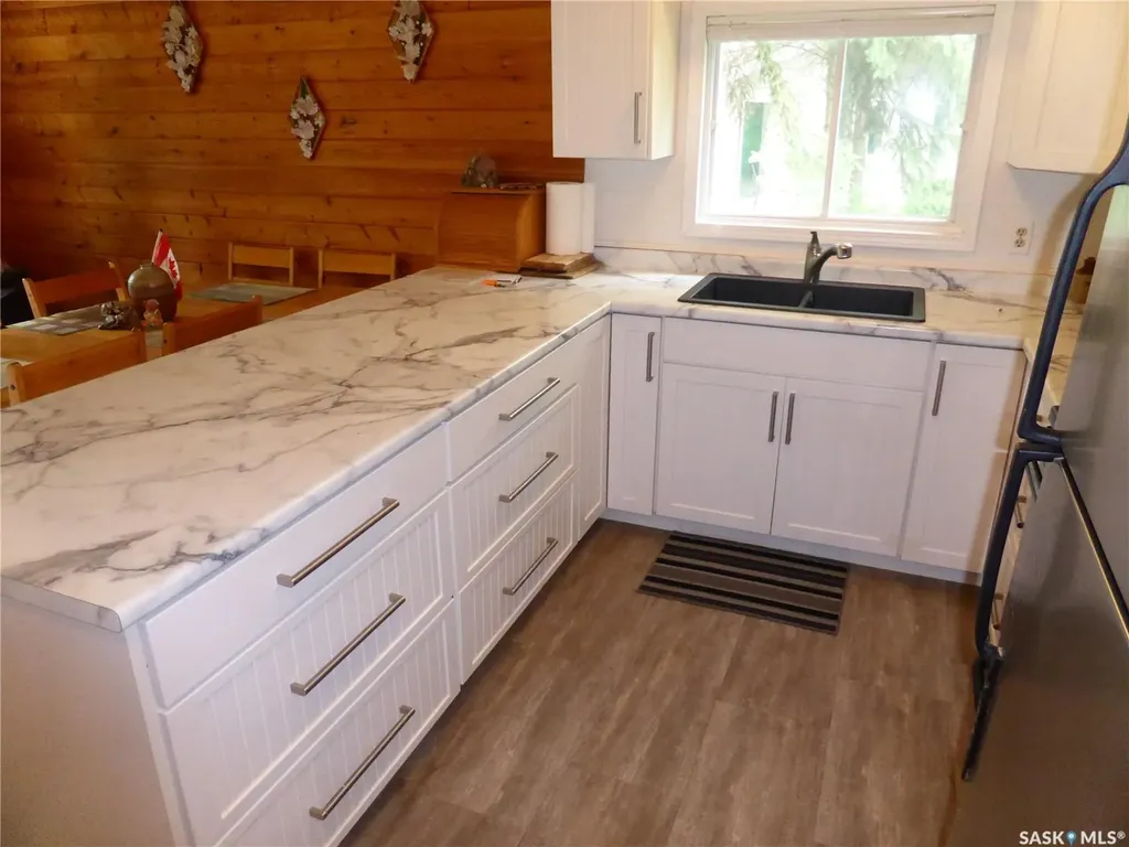 608 Pine Place Mervin Rm No.499 SK S0M 2T0