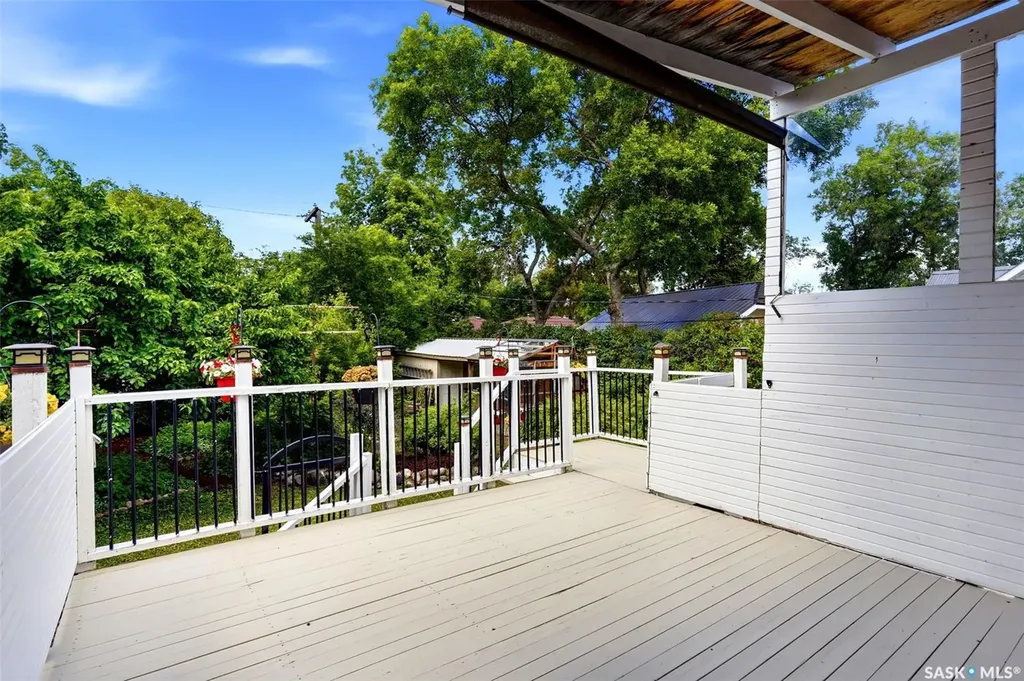 4120 Hillsdale Street Regina SK S4S 3Z1