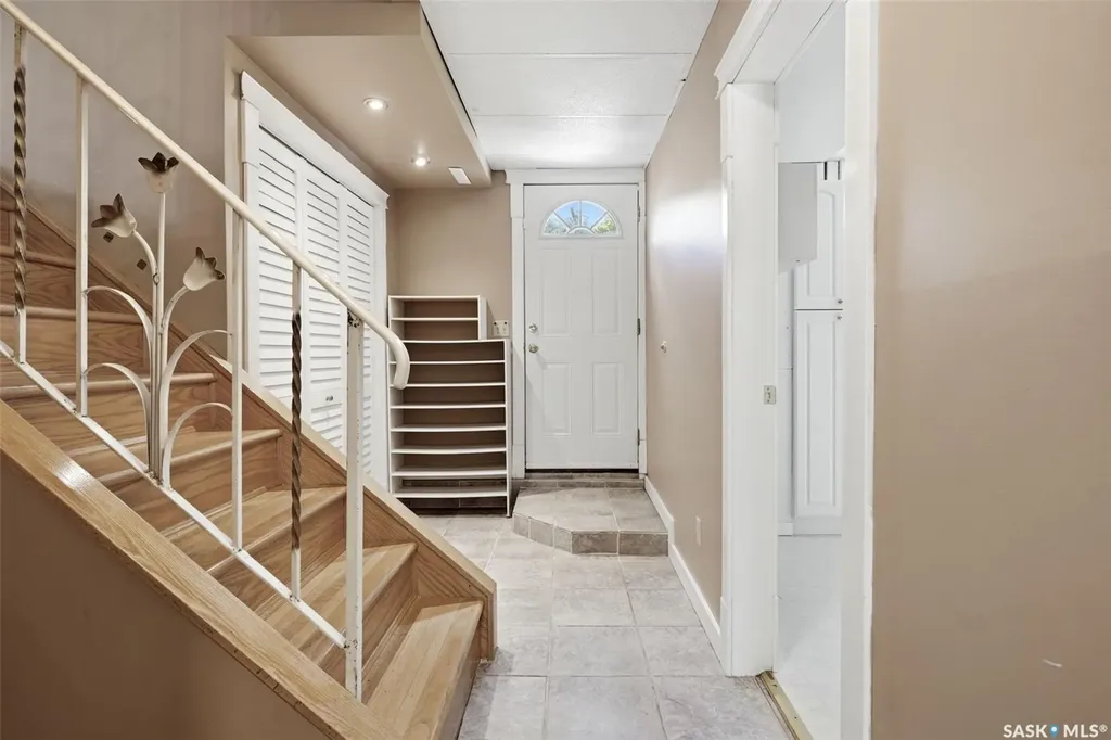 4120 Hillsdale Street Regina SK S4S 3Z1