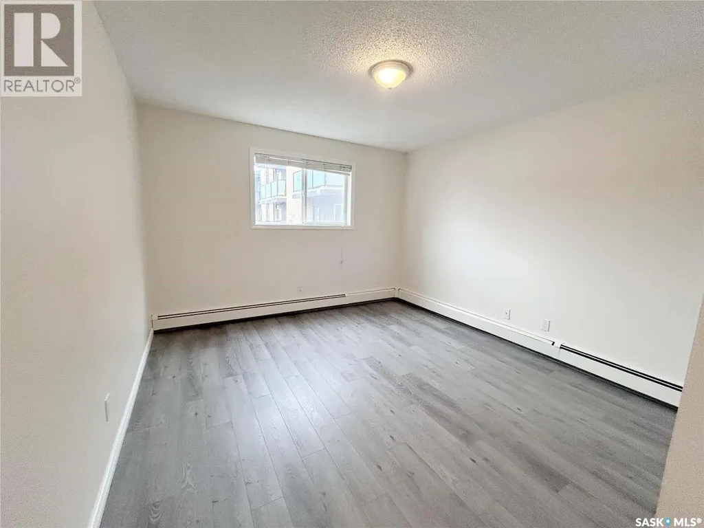 423 Tait Court Saskatoon SK S7H 5L3