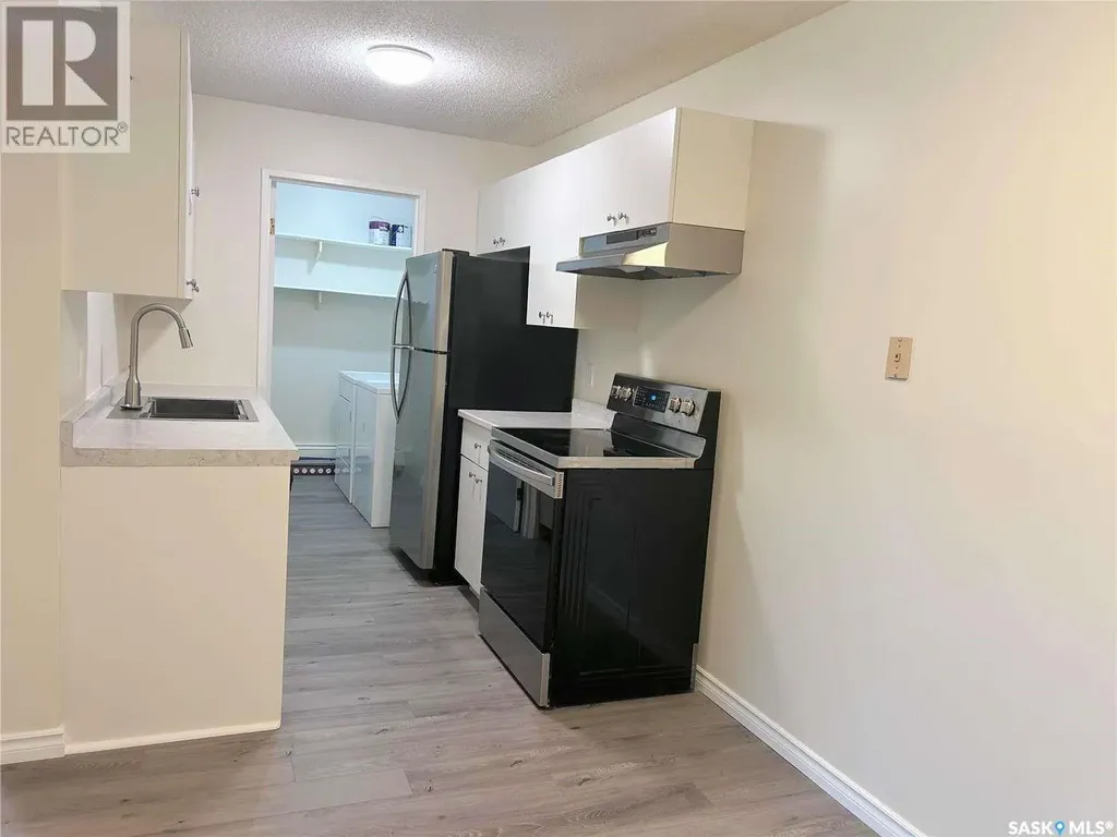 423 Tait Court Saskatoon SK S7H 5L3