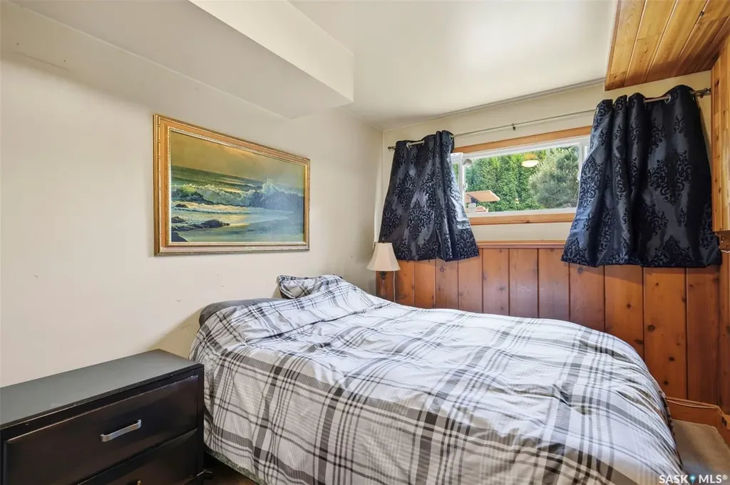 2607 Dufferin Avenue Saskatoon SK S7J 1C7