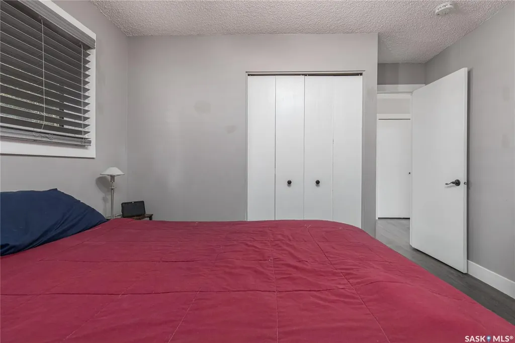 1387 Manitou Crescent Moose Jaw SK S6H 7C5