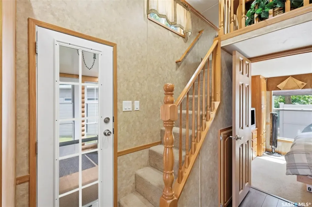 71 Poplar Beach Wakaw Lake SK S0K 4P0
