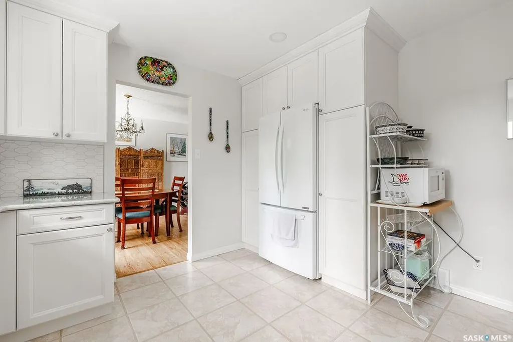 10 Capilano Drive Saskatoon SK S7K 4A5