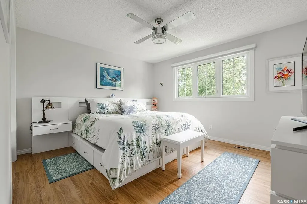 10 Capilano Drive Saskatoon SK S7K 4A5