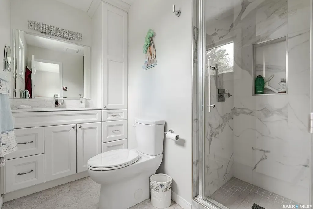 10 Capilano Drive Saskatoon SK S7K 4A5