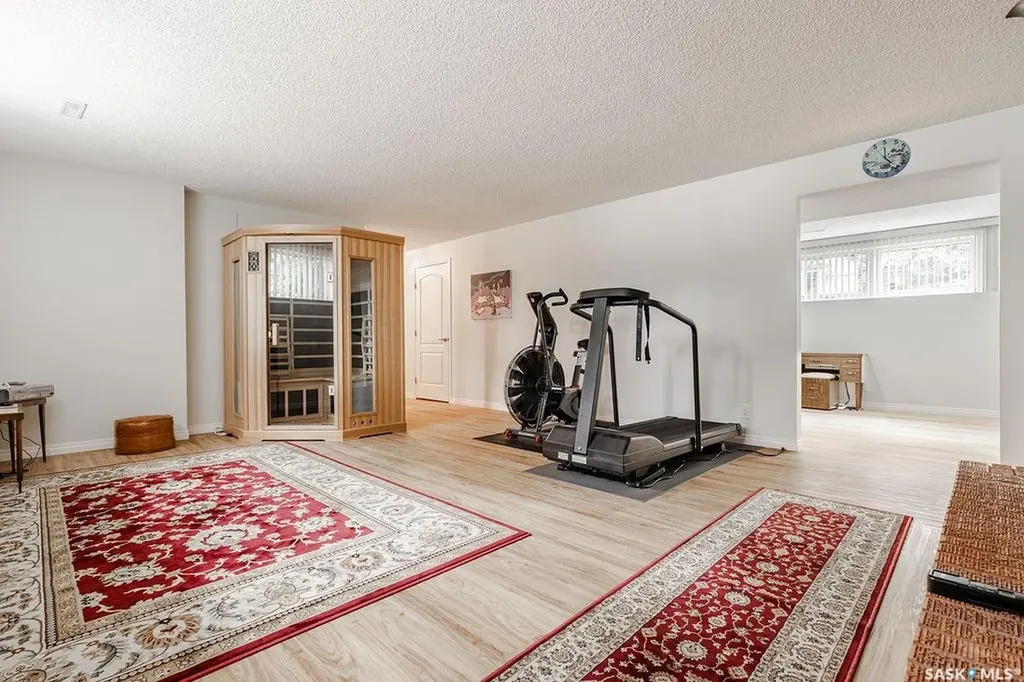 10 Capilano Drive Saskatoon SK S7K 4A5