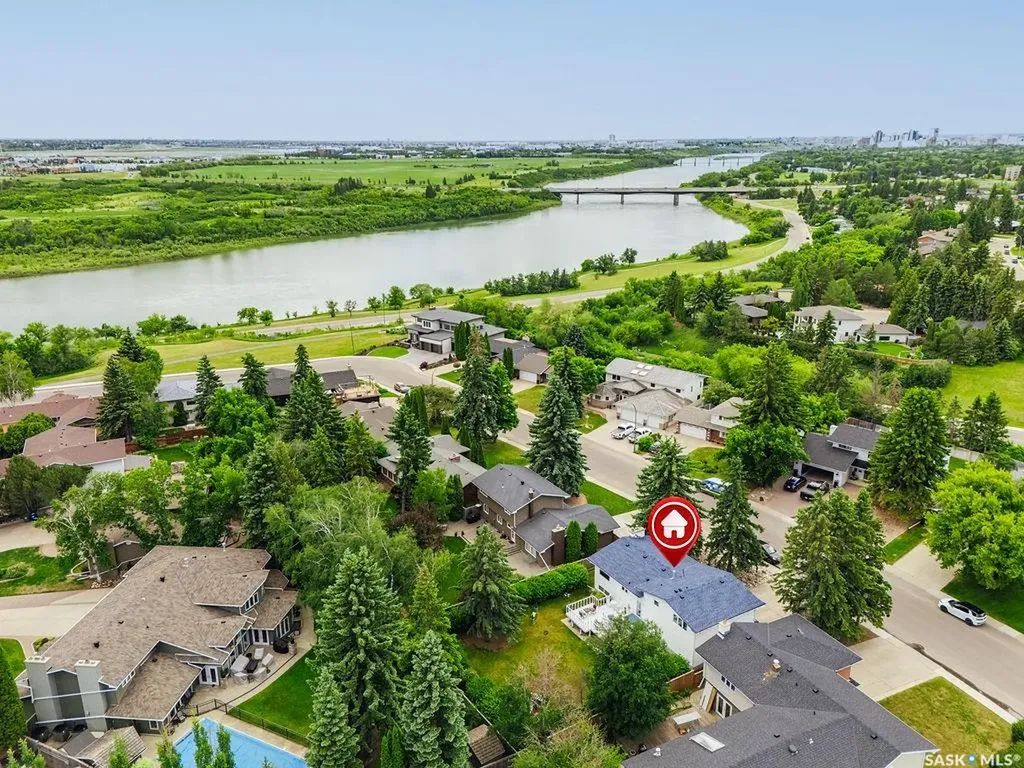 10 Capilano Drive Saskatoon SK S7K 4A5