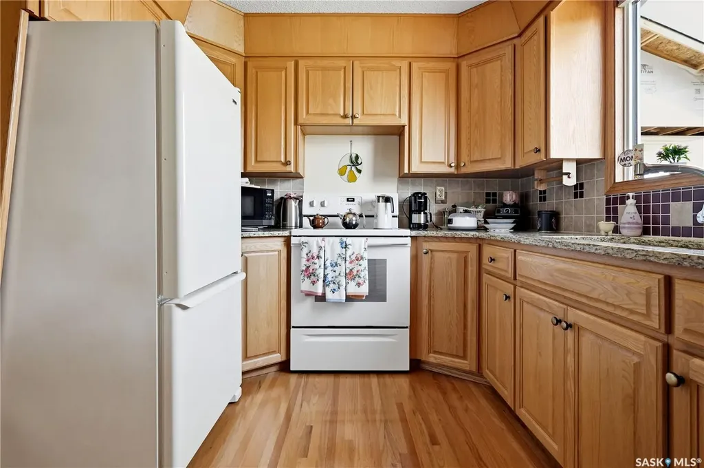 710 3rd Avenue Pilot Butte SK S0G 0H5