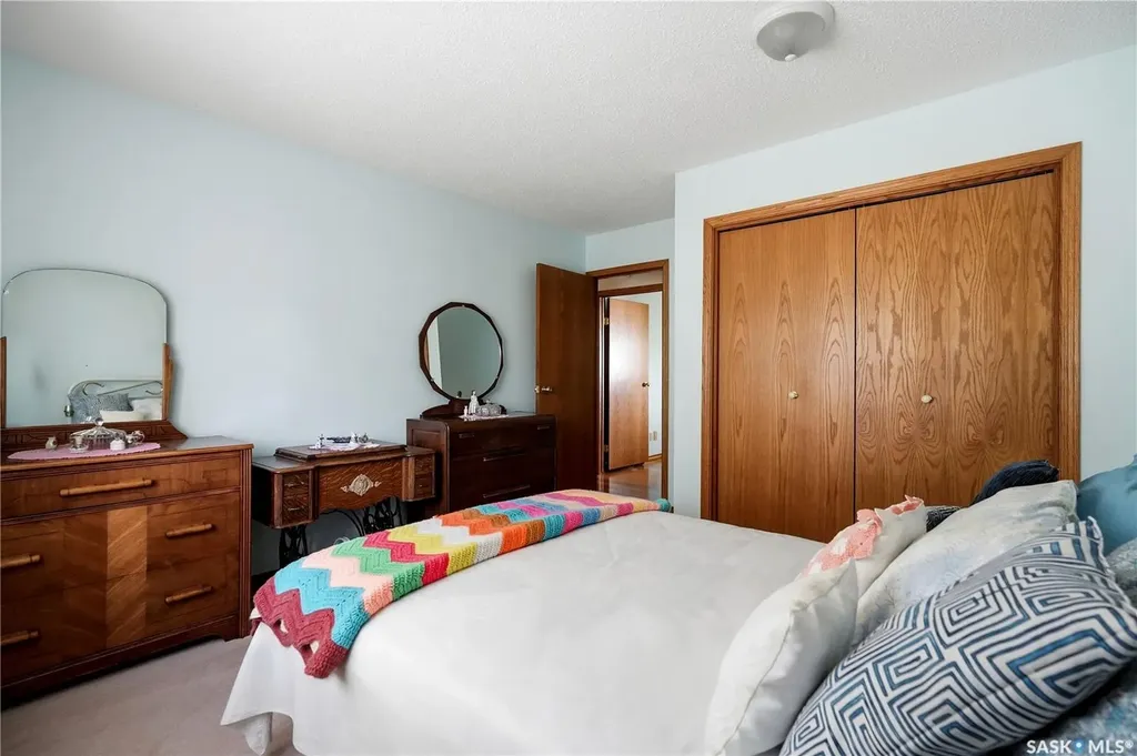 710 3rd Avenue Pilot Butte SK S0G 0H5