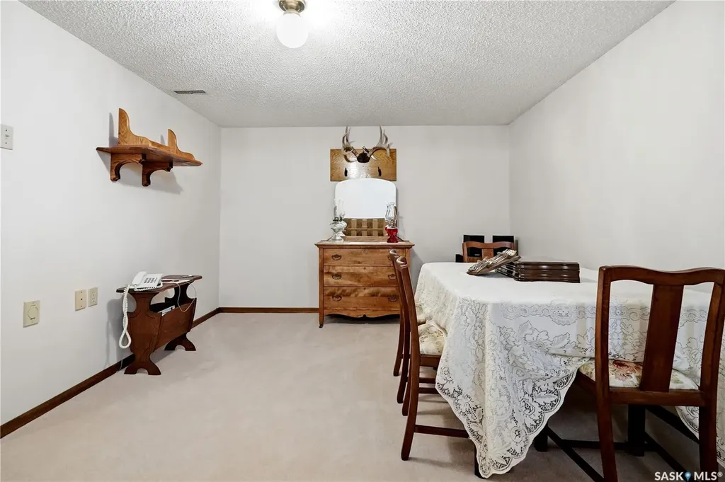 710 3rd Avenue Pilot Butte SK S0G 0H5