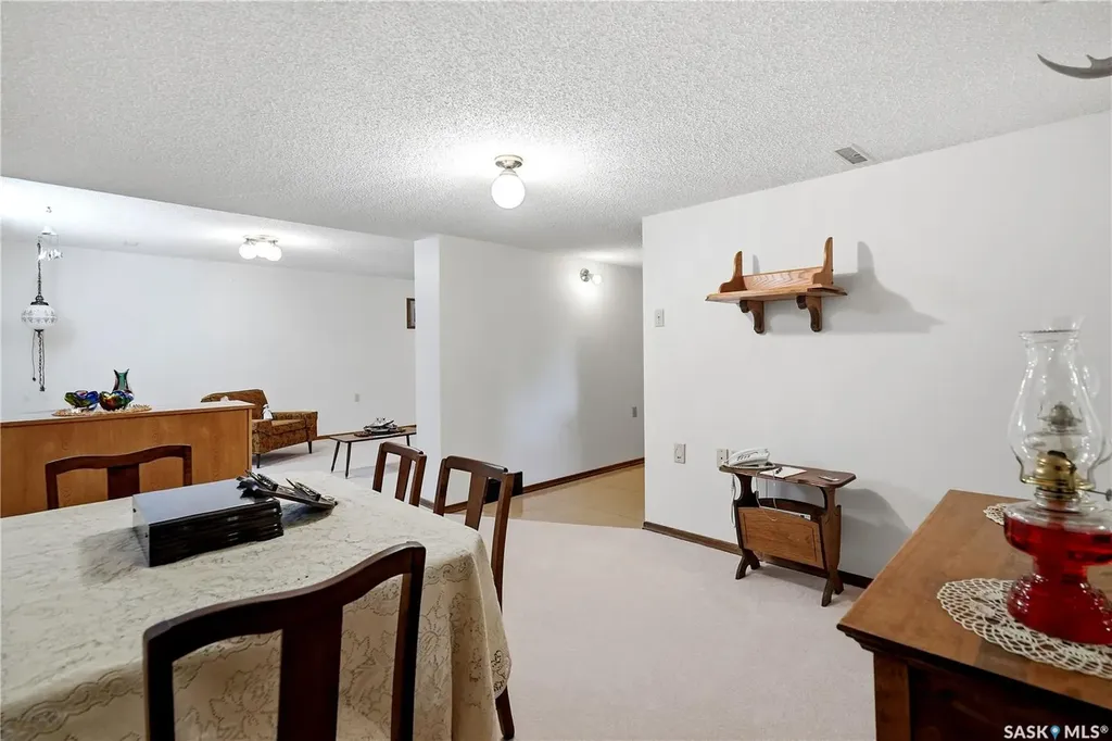 710 3rd Avenue Pilot Butte SK S0G 0H5