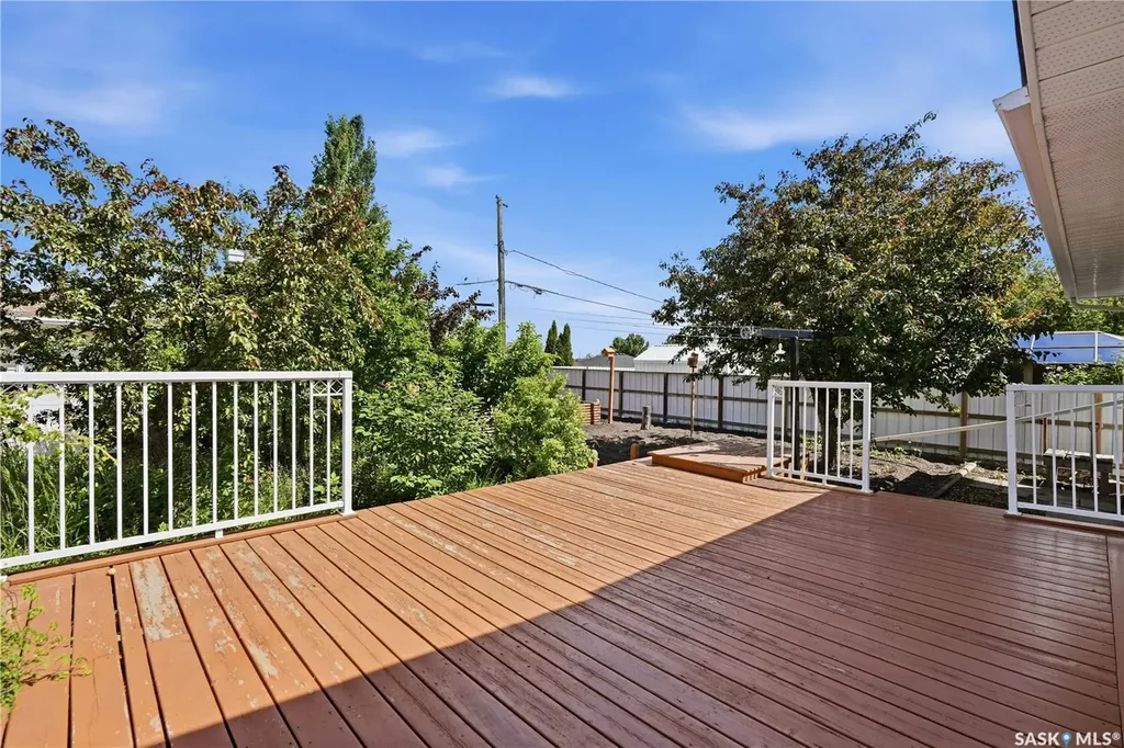 710 3rd Avenue Pilot Butte SK S0G 0H5