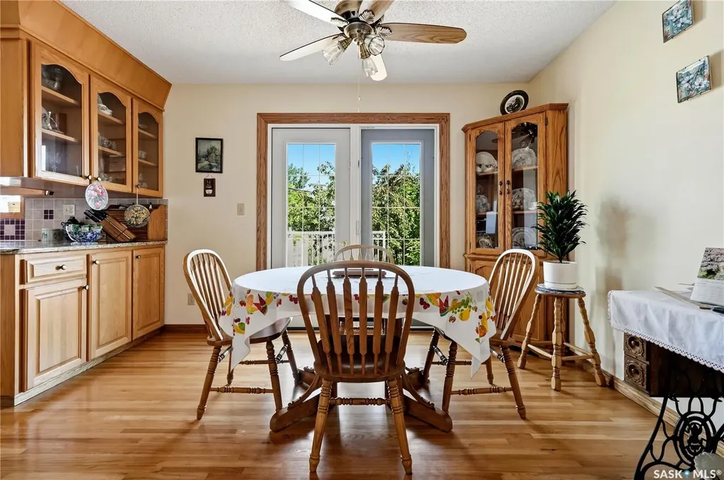 710 3rd Avenue Pilot Butte SK S0G 0H5