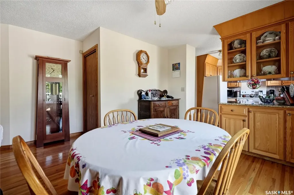 710 3rd Avenue Pilot Butte SK S0G 0H5