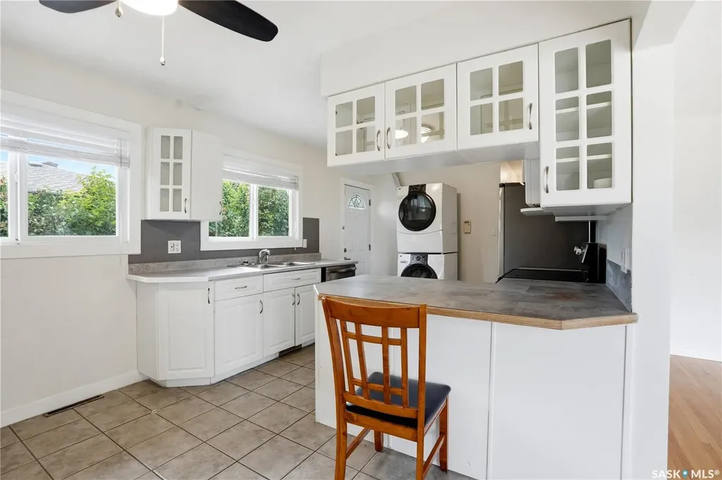 1308 Preston Avenue S Saskatoon SK S7H 2V4