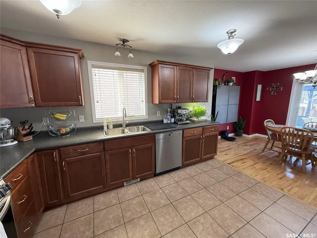 3102 37th Street W Saskatoon SK S7L 7H9