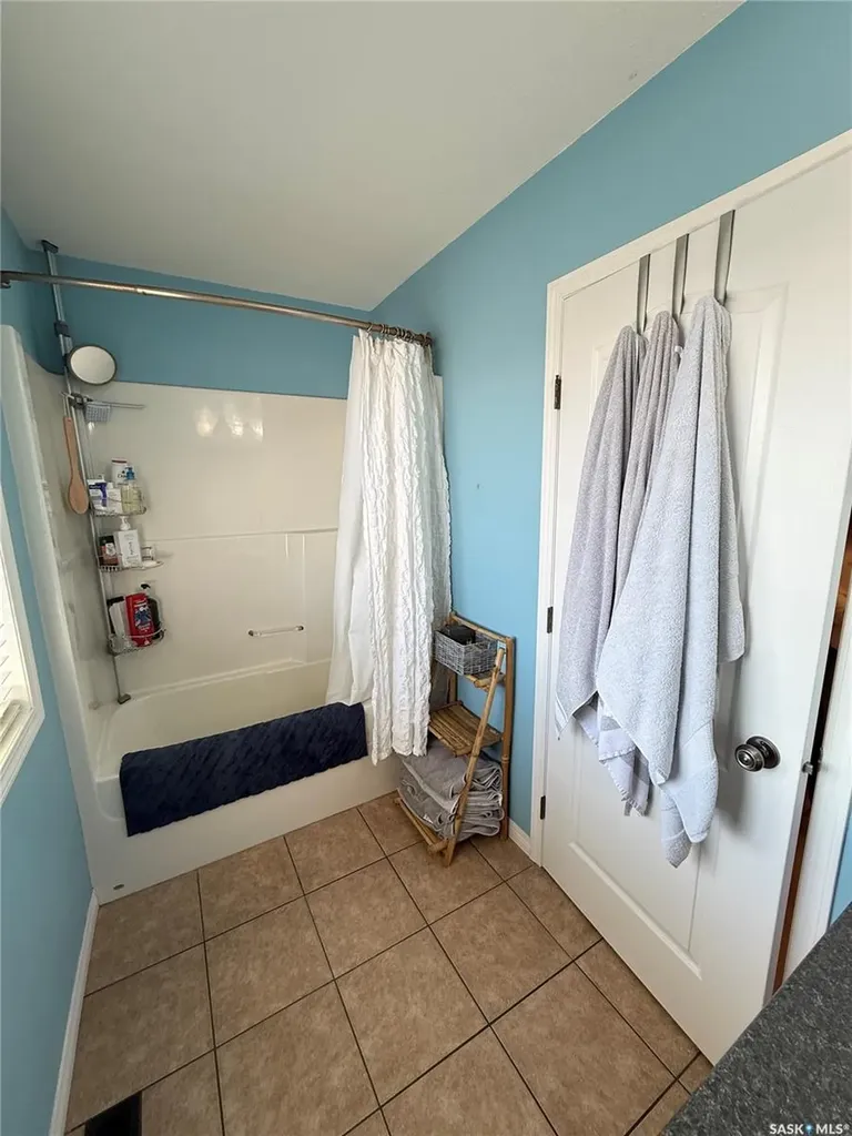 3102 37th Street W Saskatoon SK S7L 7H9