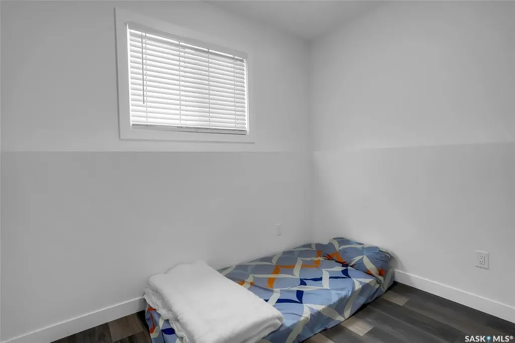 715 Bentley Manor Saskatoon SK S7L 6P2