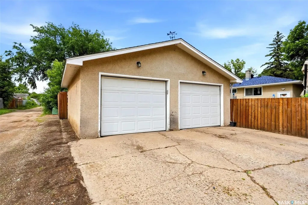 150 Cavendish Street Regina SK S4N 1P5