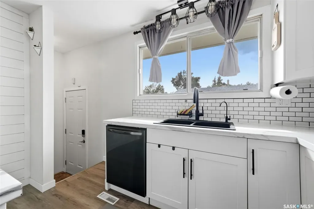 150 Cavendish Street Regina SK S4N 1P5