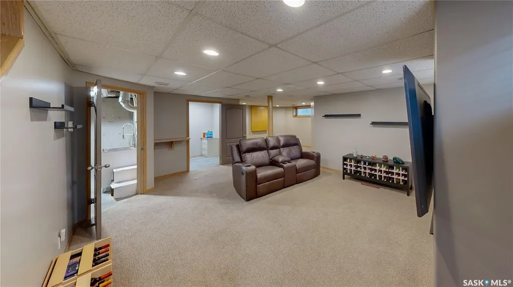 3503 Sandringham Road Regina SK S4V 3C8