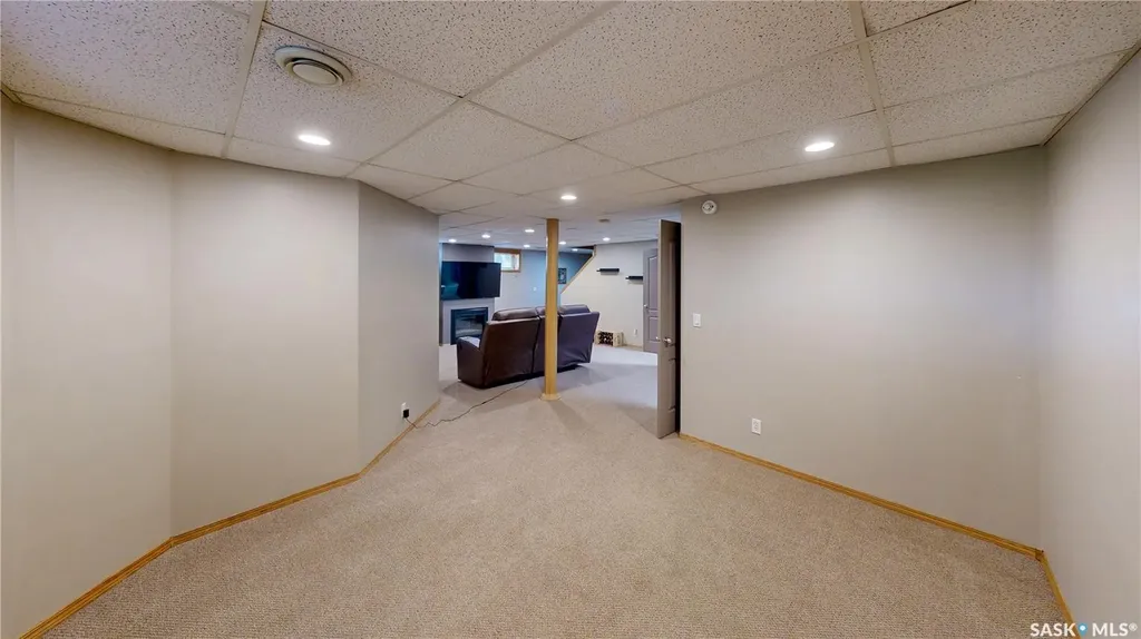3503 Sandringham Road Regina SK S4V 3C8