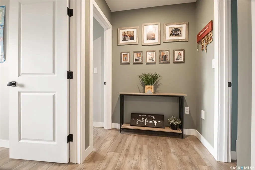 109 Poplar Road Mclean SK S0G 3E0
