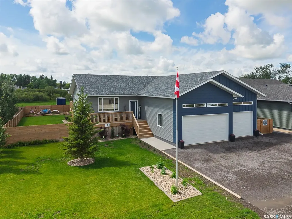 109 Poplar Road Mclean SK S0G 3E0