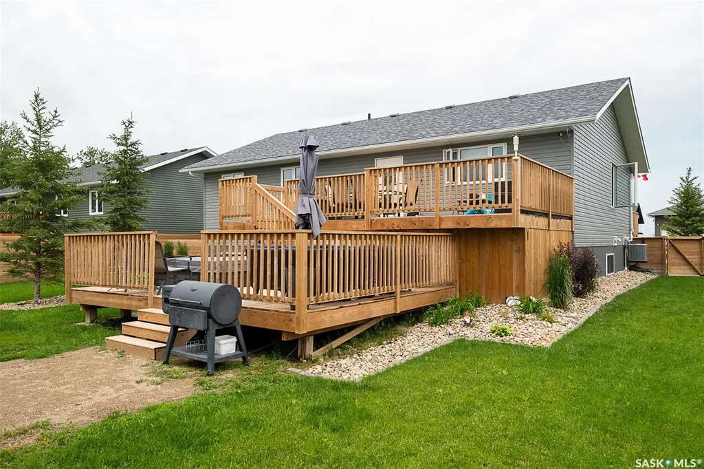 109 Poplar Road Mclean SK S0G 3E0