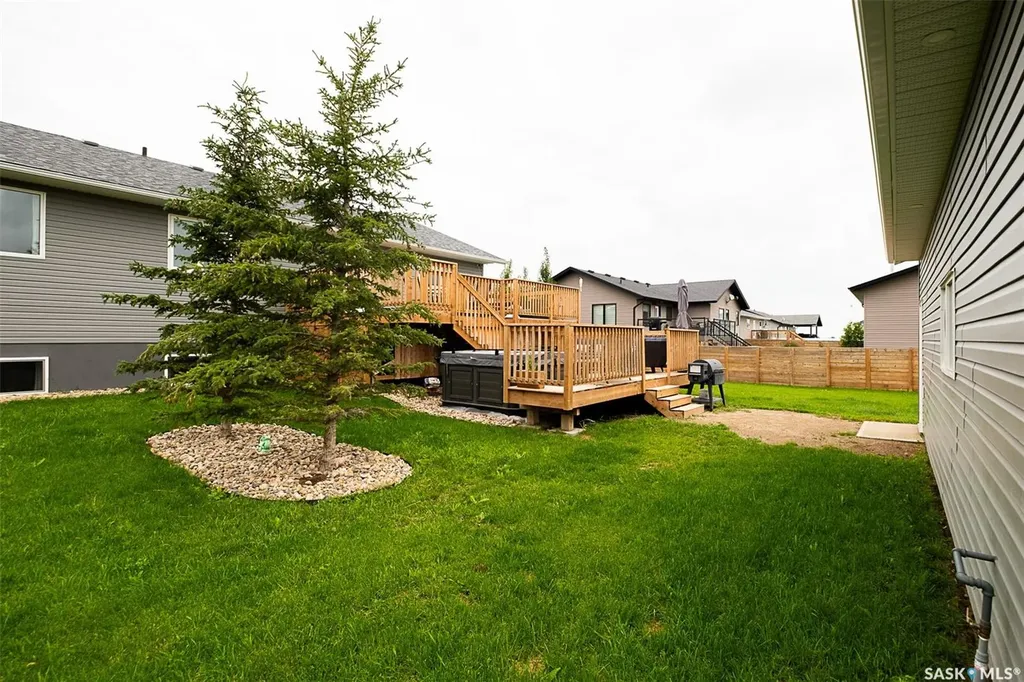 109 Poplar Road Mclean SK S0G 3E0