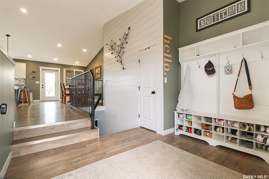 109 Poplar Road Mclean SK S0G 3E0
