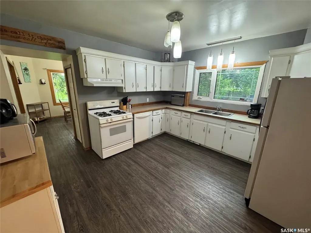 305 2nd Street N Spalding SK S0K 4C0