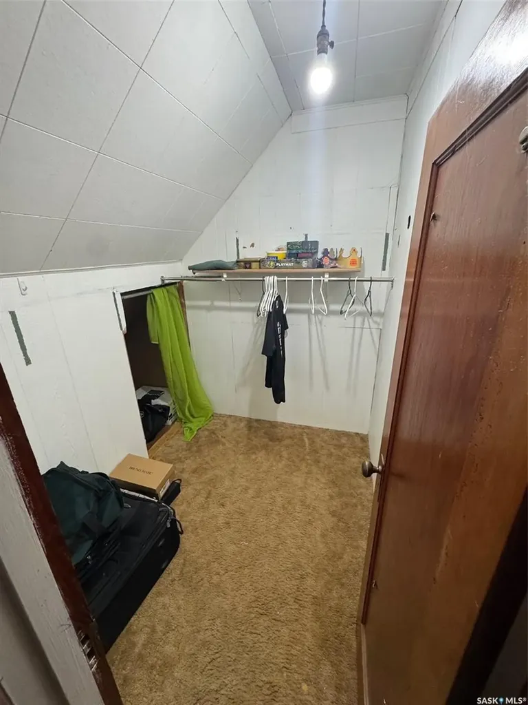 305 2nd Street N Spalding SK S0K 4C0
