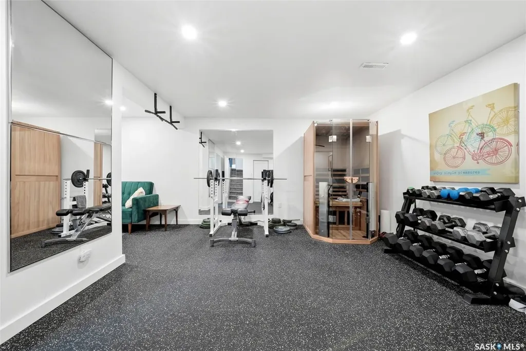 208 Habkirk Drive Regina SK S4S 2X8