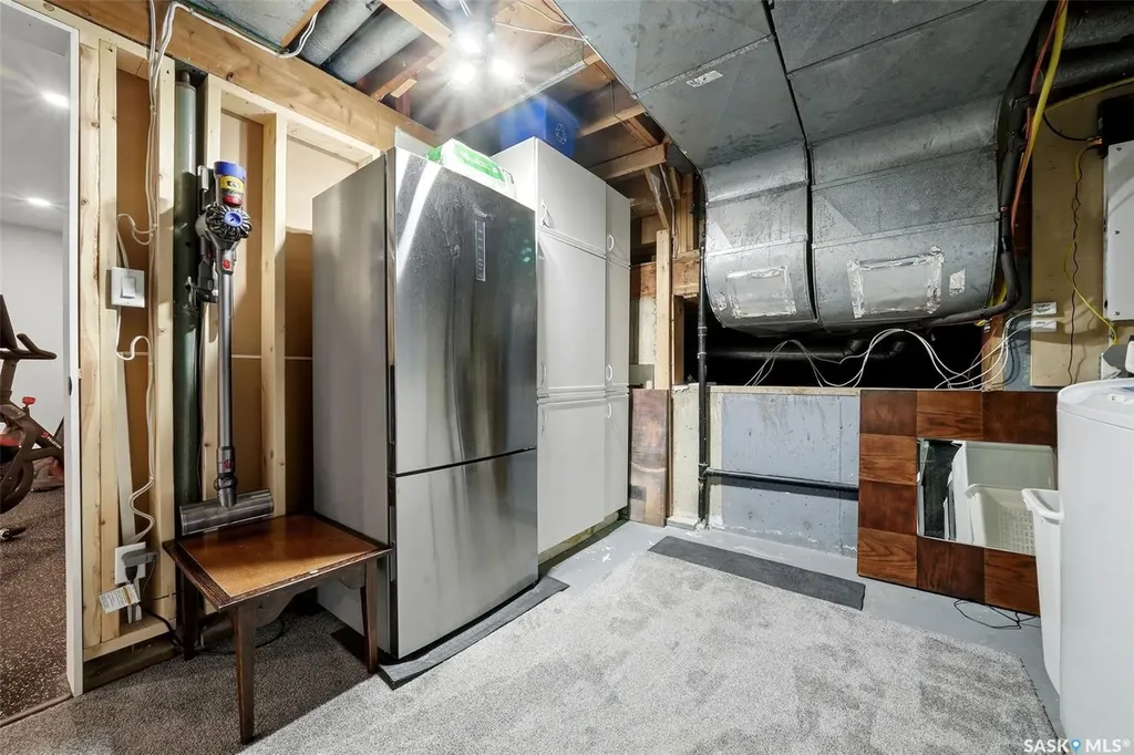 208 Habkirk Drive Regina SK S4S 2X8