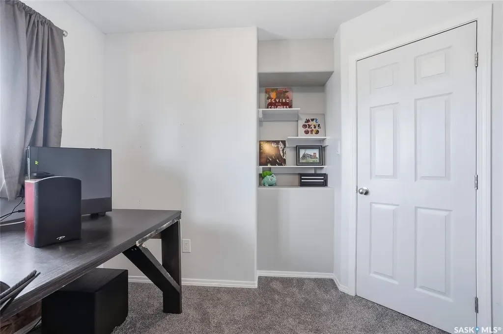 16 6th Avenue Langham SK S0K 2L0