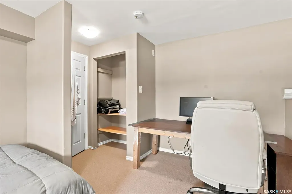 16 6th Avenue Langham SK S0K 2L0