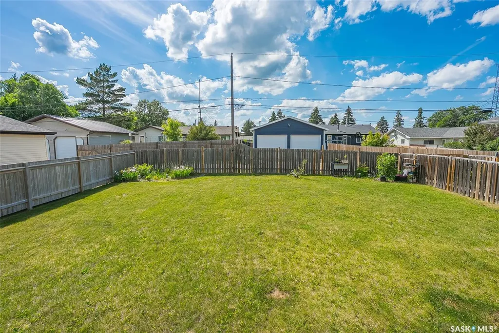16 6th Avenue Langham SK S0K 2L0