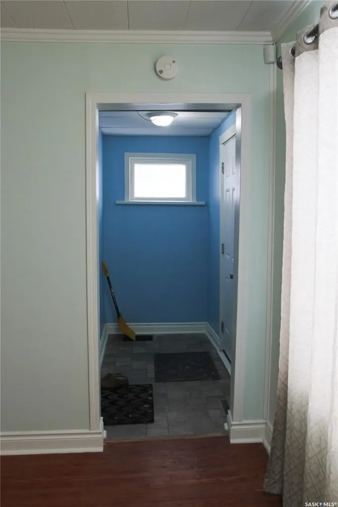 3007 Dewdney Avenue Regina SK S4T 0Y3