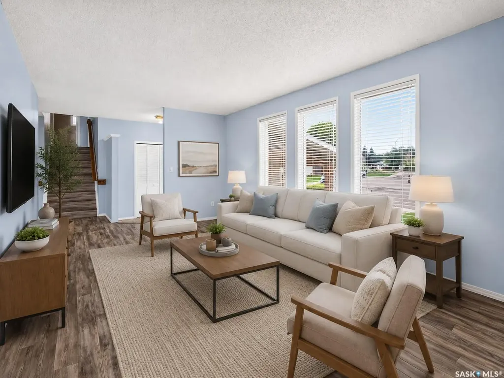 1329 Regal Crescent Moose Jaw SK S6H 7S1