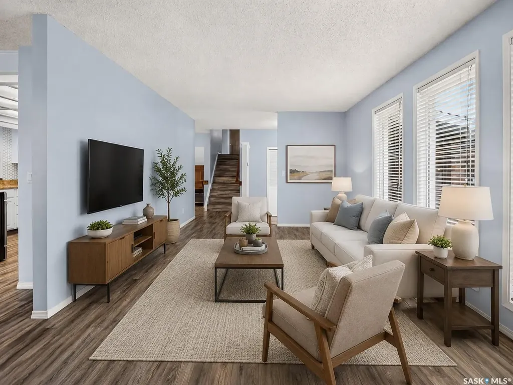 1329 Regal Crescent Moose Jaw SK S6H 7S1