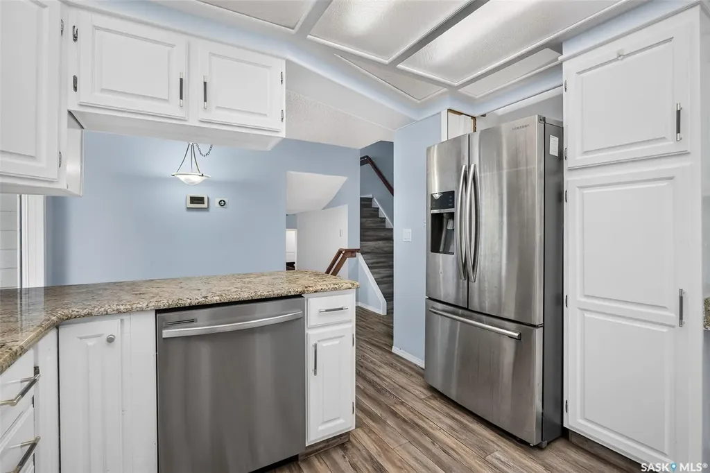 1329 Regal Crescent Moose Jaw SK S6H 7S1