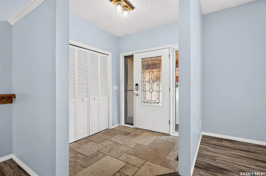 1329 Regal Crescent Moose Jaw SK S6H 7S1