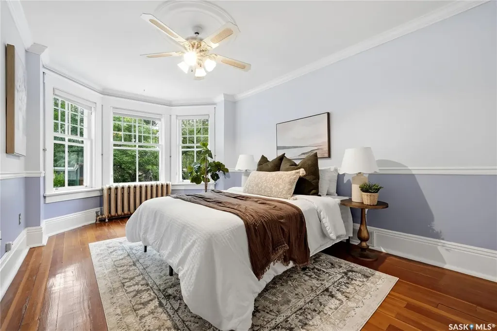 3008 Victoria Avenue Regina SK S4T 1K9