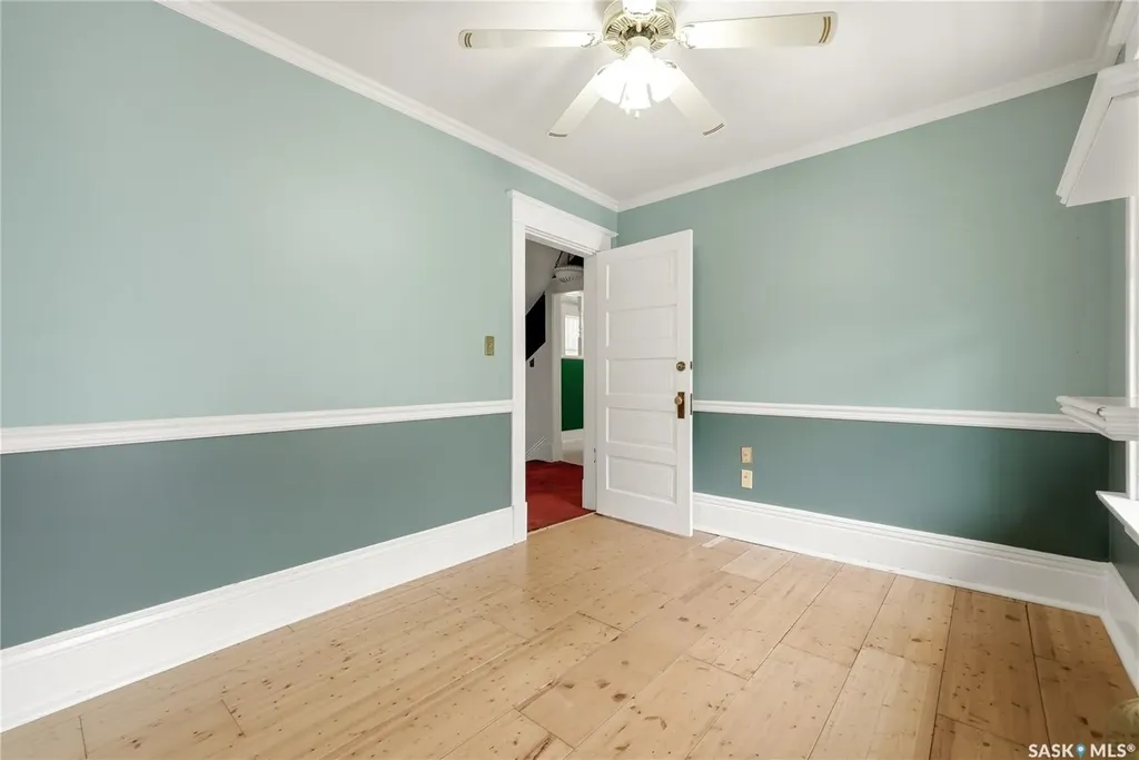 3008 Victoria Avenue Regina SK S4T 1K9
