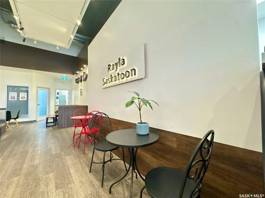 210 Slimmon Road Saskatoon SK S7V 0L7
