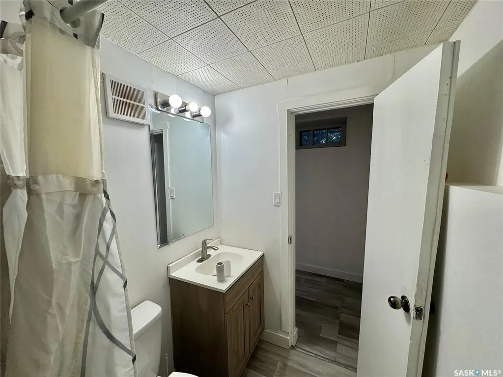 428 Scarth Street Regina SK S4R 2C5