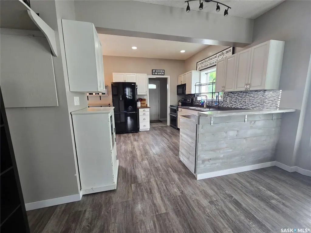 134 9th Avenue W Melville SK S0A 2P0
